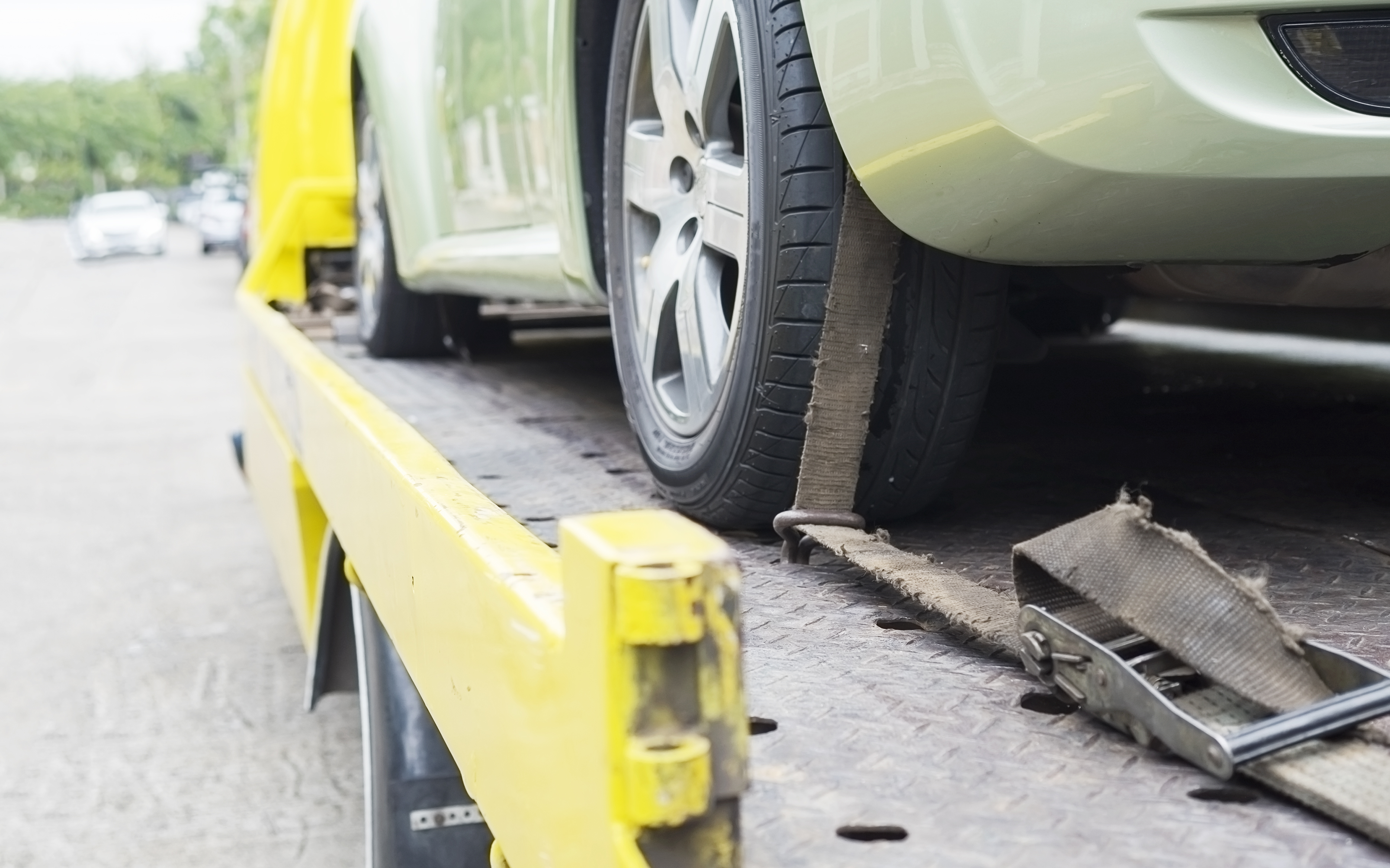 DE LA CRUZ TOWING LLC towing service