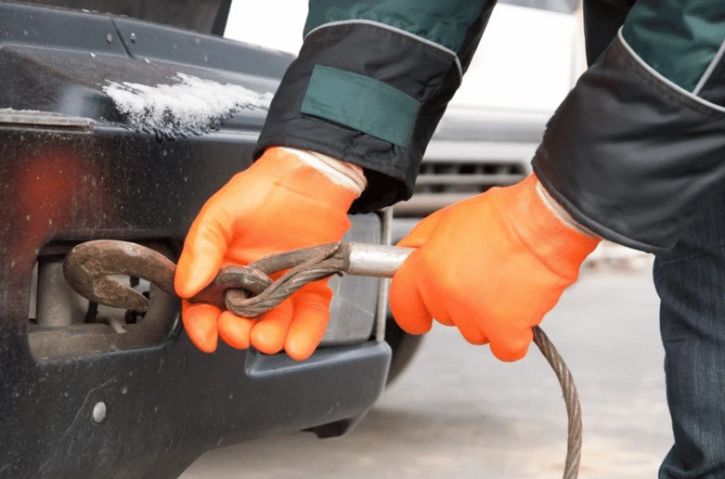DE LA CRUZ TOWING LLC Winch-Out Service