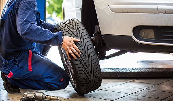 DE LA CRUZ TOWING LLC Tire Changes